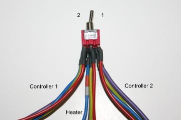 two_controllers03_big.jpg